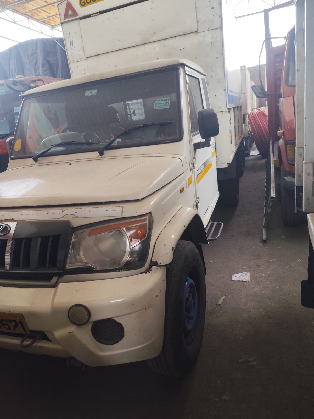 MAHINDRA BOLERO PICKUP